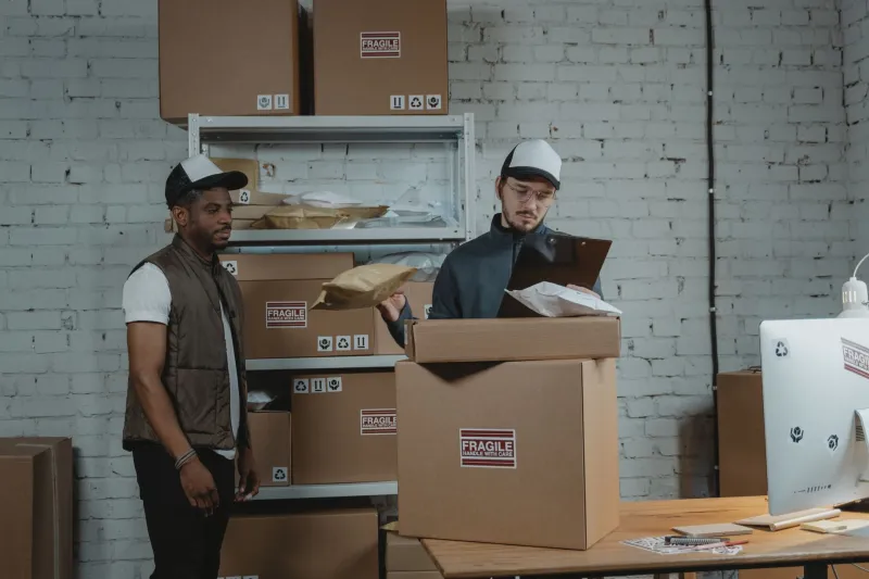From Warehouse to Mailbox: What International Shipping Conditions Actually Do to Your Tadalafil